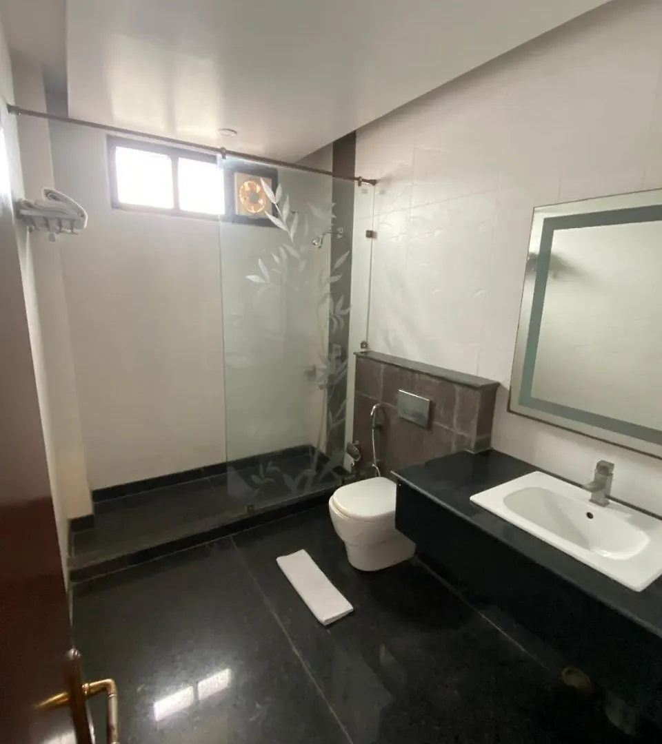 Hotel Hotelmaple Ridge Tajganj